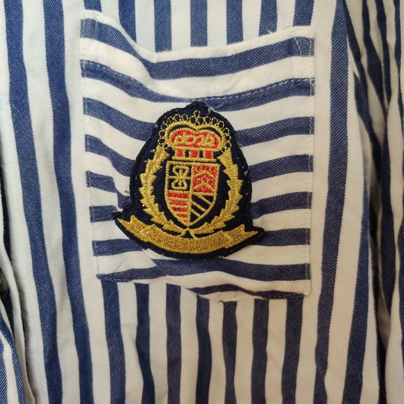 Zara Button Down - Picture 2 of 3